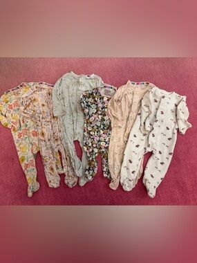 Lot of 6 Magnetic Me pajamas (3 x 3-6m and 3 x 6-9m)